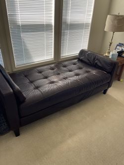 fine leather chaise