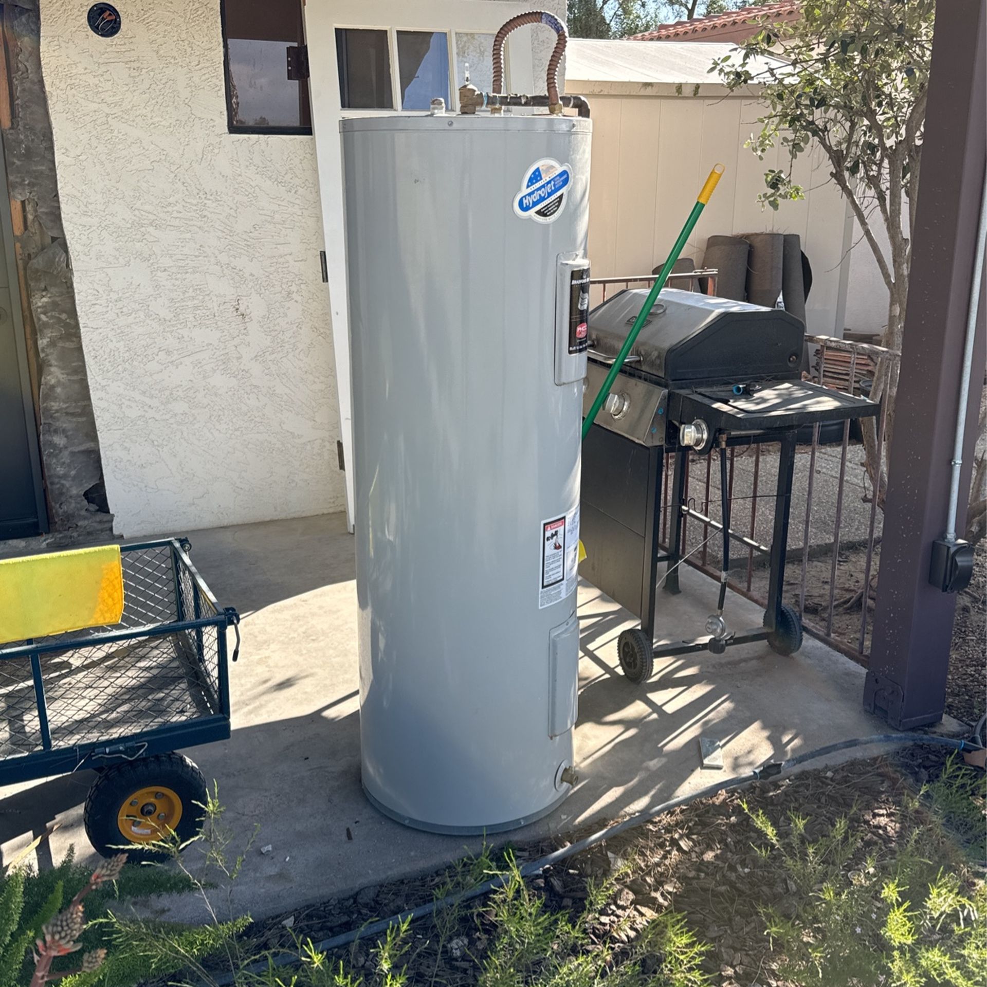 50 gallon 220V Electric Water heater