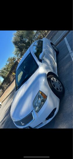 Mitsubishi Galant 2012