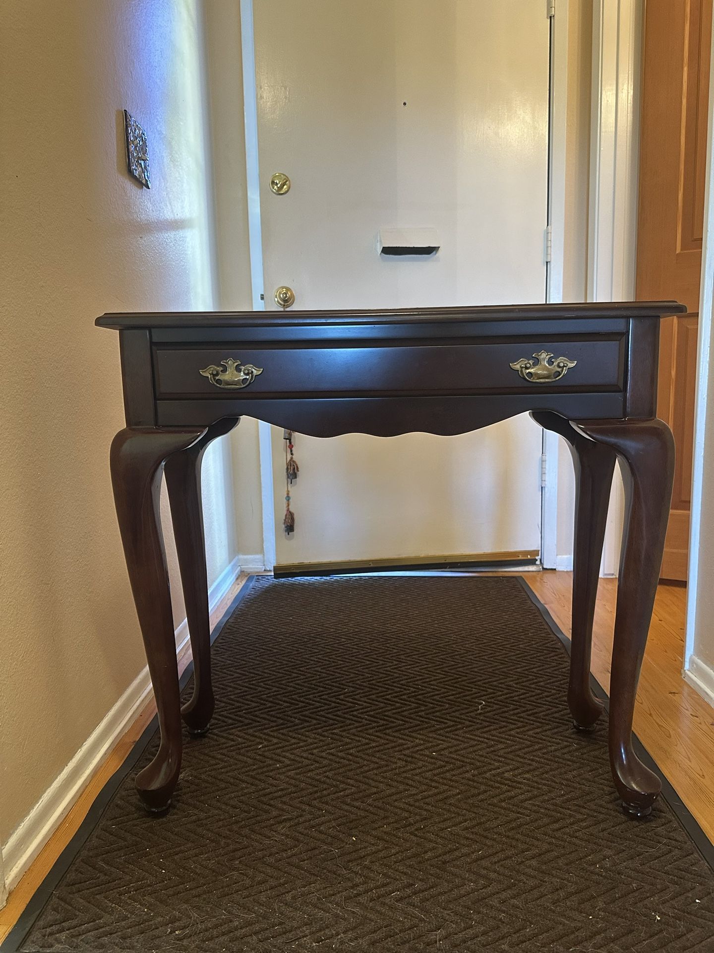 Bombay Company Accent Table