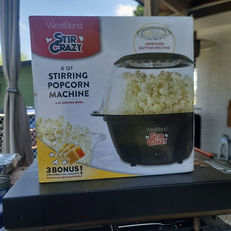 West Bend Stir Crazy 6QT. Blue Stirring Popcorn Machine With