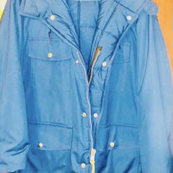 MENS HOODED INSULATED WATER REPELLENT ZIPPERED w/ Draw String Adjustable Inside SIZE 40 - UNUSED - PERFECT CONDITION 