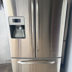 French Door Refrigerator 