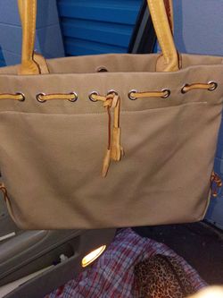 Doonet and bourke purse