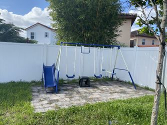 Swing set barely used