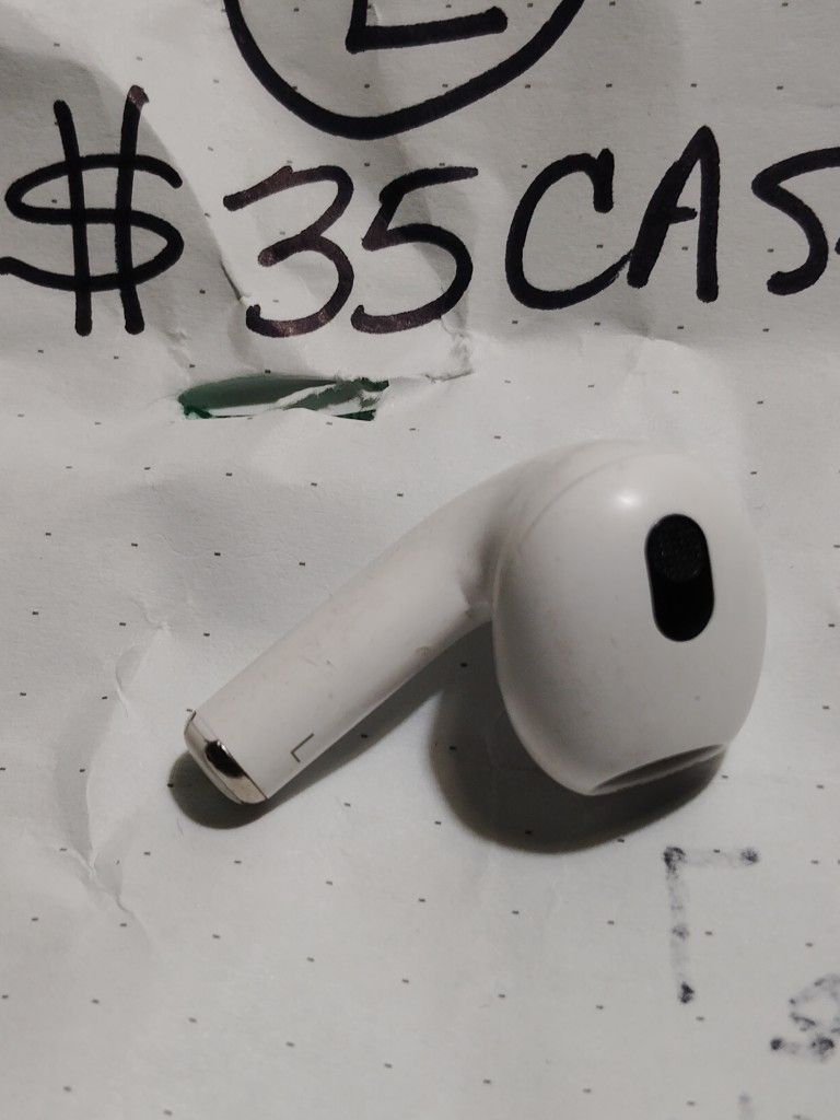 Apple Air Pods3rd Generation (L) $35 Cash 