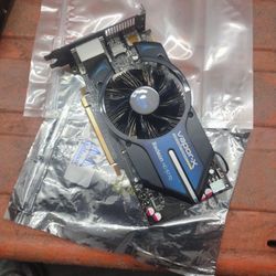 SAPPHIRE ATI RADEON HD5750 JUNIPER 128 BIT BUS WIDTH GDDR5 1 GB HDMI/2 X DVI/DIS

