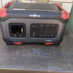 Rockpals  1300 Watt Generator
