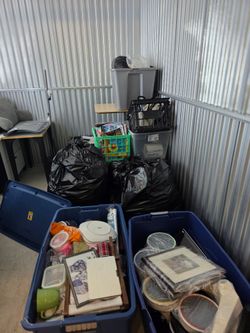 Storage Unit - Free take everything