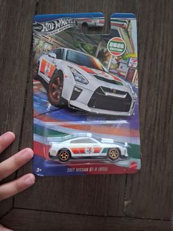 7 elevan hot wheels car