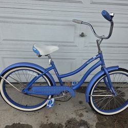 women Bike Huffy Size 24 $100