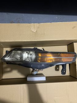 2004-2006 Acura TL headlights