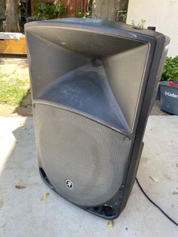 Mackie Thump TH-15A 15" Powered PA Speaker