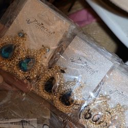 Beautiful Elegant Earrings New