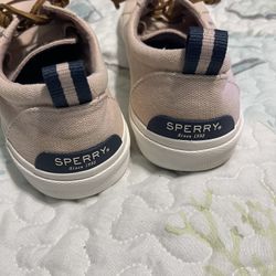 Sperry women’s Topsiders 