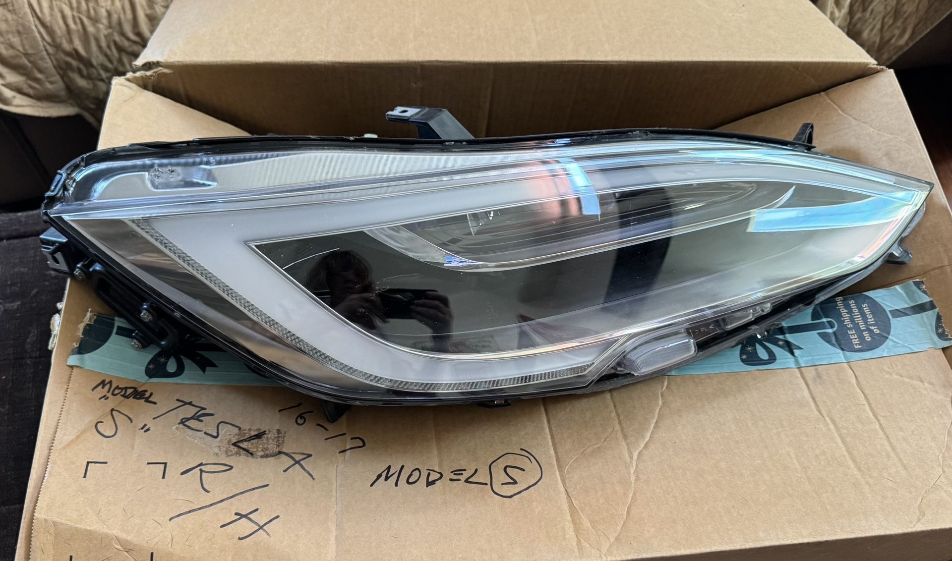 Tesla Model S Right OEM SAE UP LEVEL Headlight