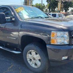 2011 Chevrolet SILVERADO
