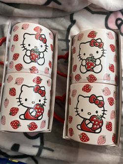 Hello Kitty Mugs 