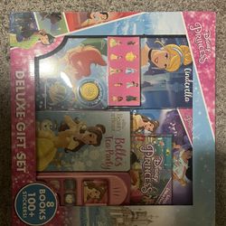 Disney princess deluxe gift set 8 books and 100+ stickers 