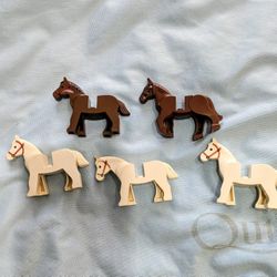 ( 5 )  LEGO. HORSES 