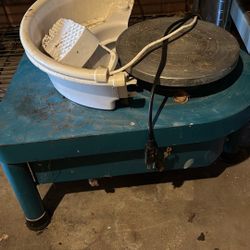 2 Pottery Wheels