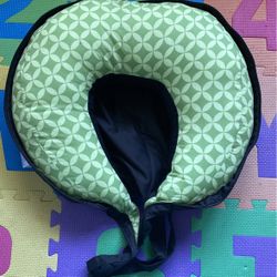 Boppy Nursing Travel Pillow