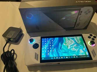 Big Console Window 11 1000GB 12GB ram Limited edition Asus rog ally Z1 Extreme open box. Come with dock. Case & charger. $600! Cash. $800! Trade value