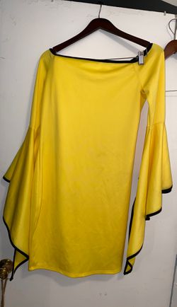 Yellow dress off shoulders