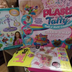 Jewelry Toys Bundle 