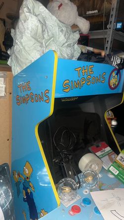 Simpson arcade machine