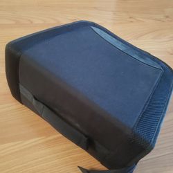 Portable CD/DVD Case Holds 400!!! Free Dvds