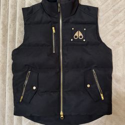 Moose Knuckles Vest Sizes:M,L