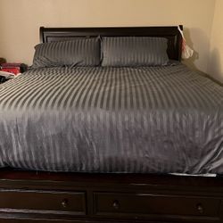 King Size Bedroom Set For Sale. Espresso Finish Bel Furniture
