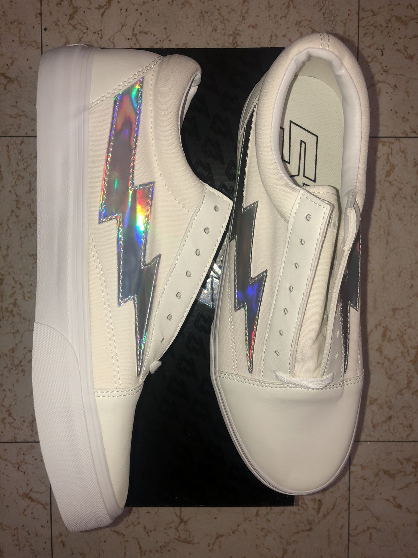 Revenge X Storm Bolt White