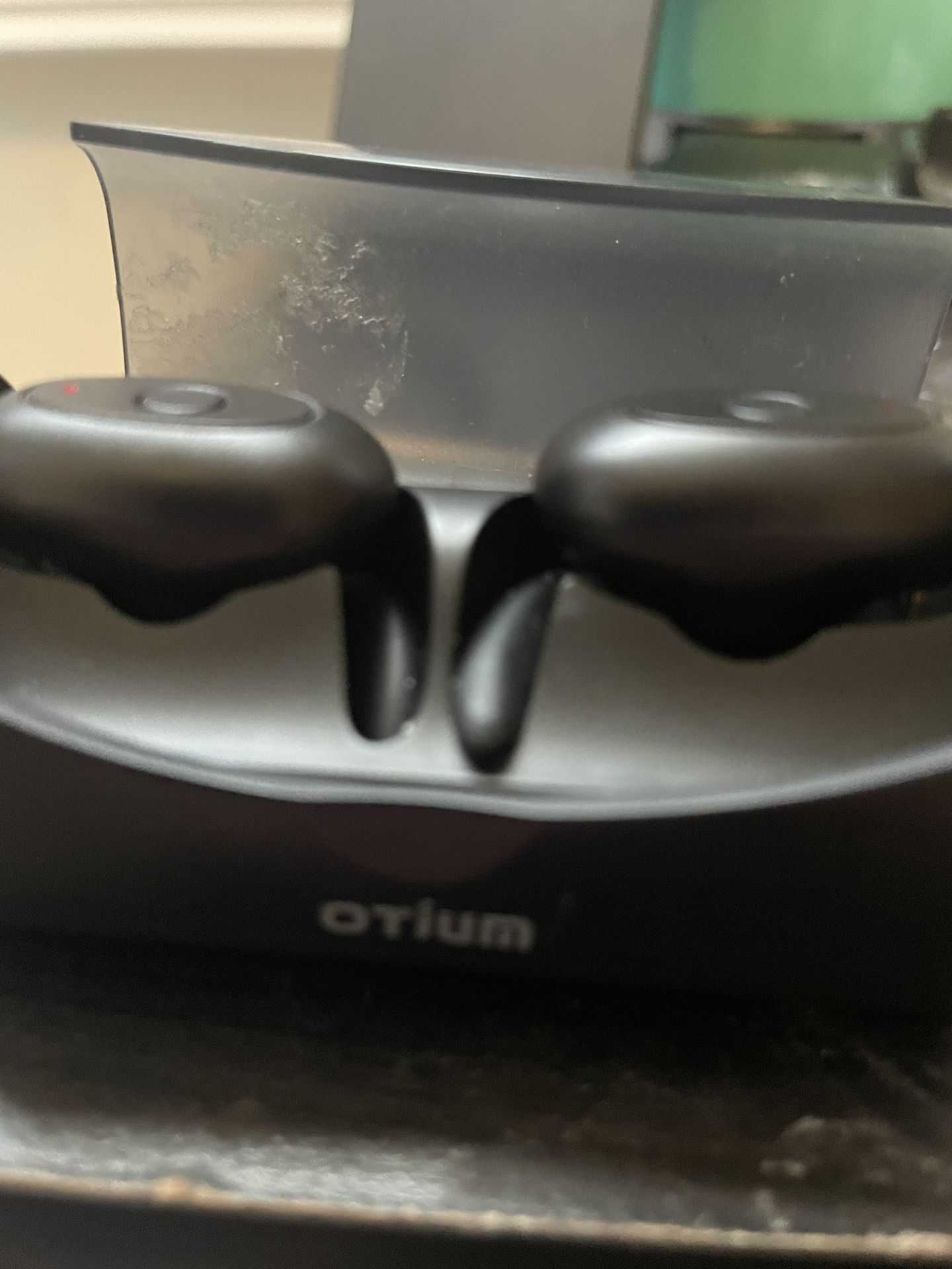 Otium Wireless Earbuds