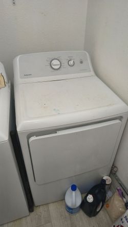 Appliances DRYER