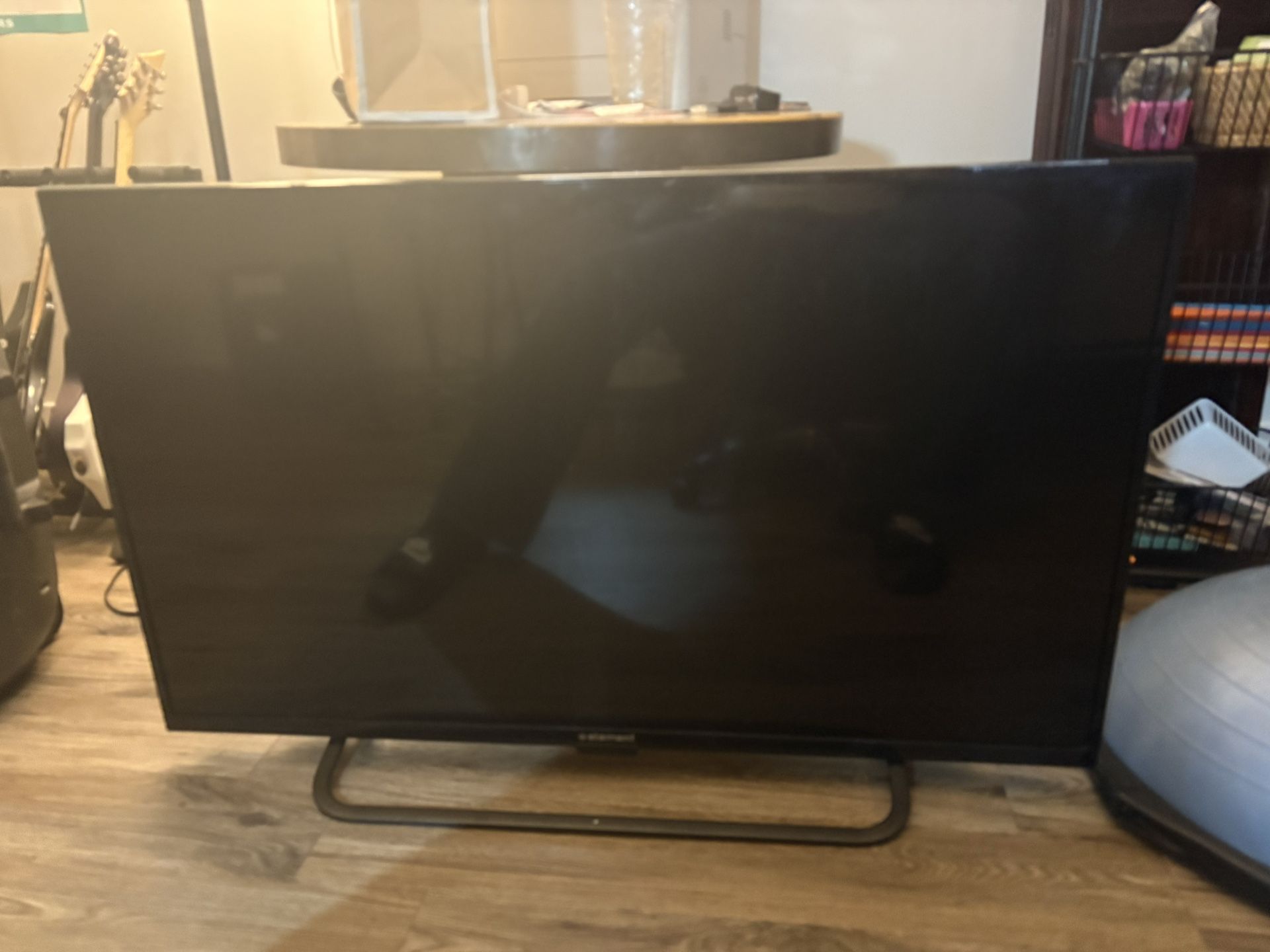 Element 50” TV