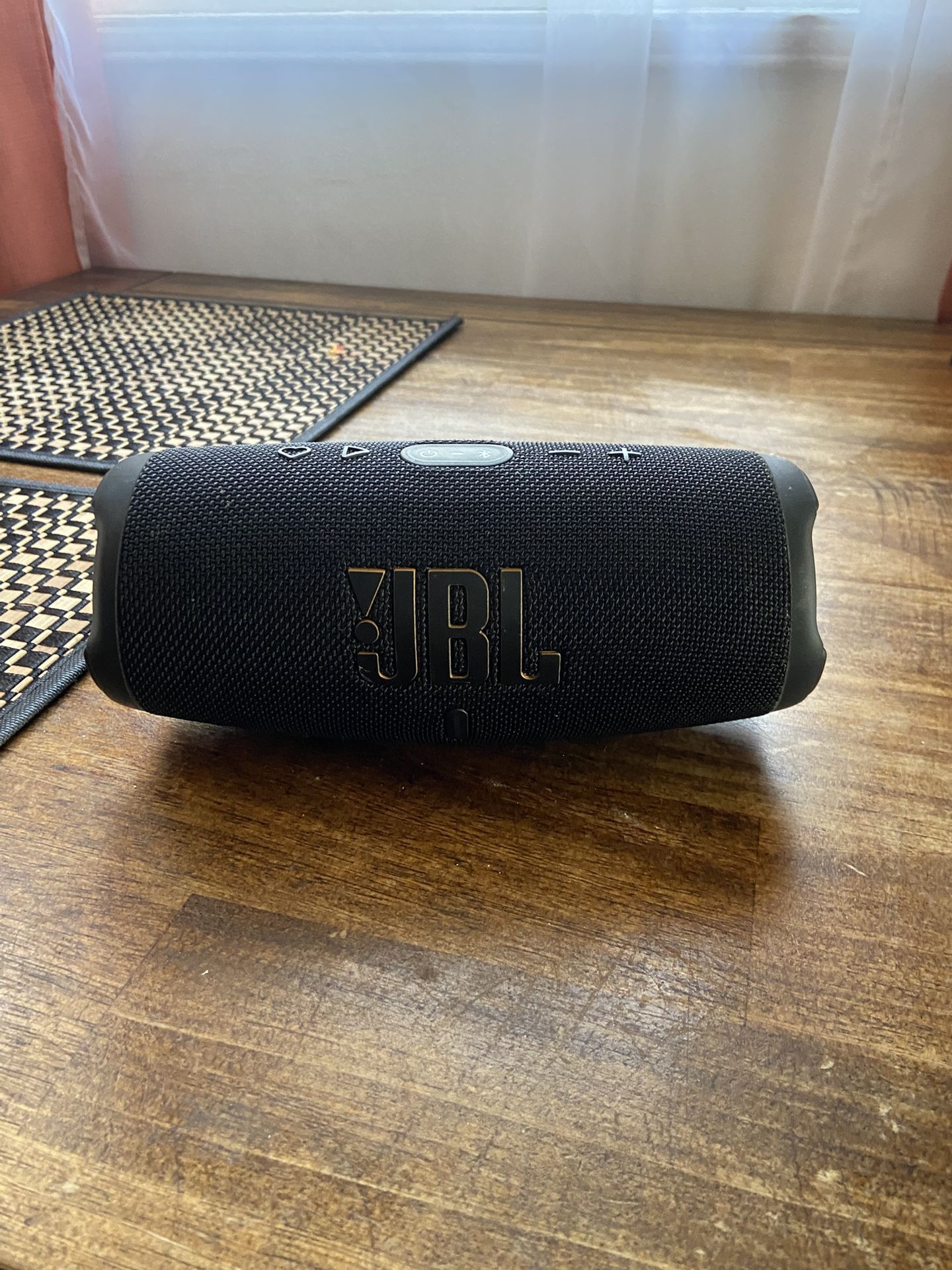 JBL CHARGE 5 WIFI EDITION