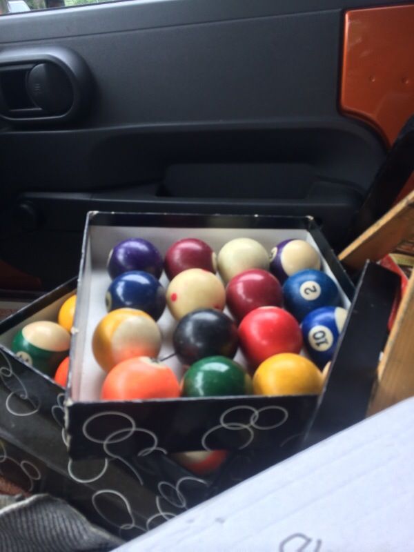 4 sets of pool balls