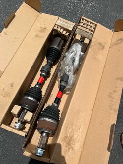 HONDA ACCORD PARTS  (CV AXLE )