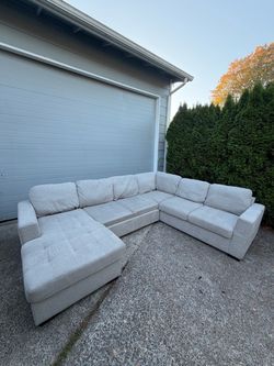 U Shaped Sleeper Sectional Couch - (Delivery Available)