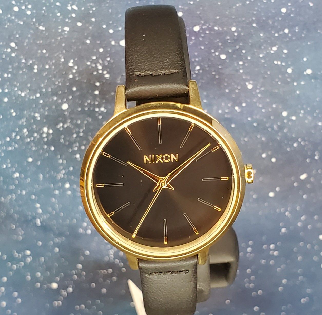 NIXON The Medium Kensington Movin Out Jewelry Accessories