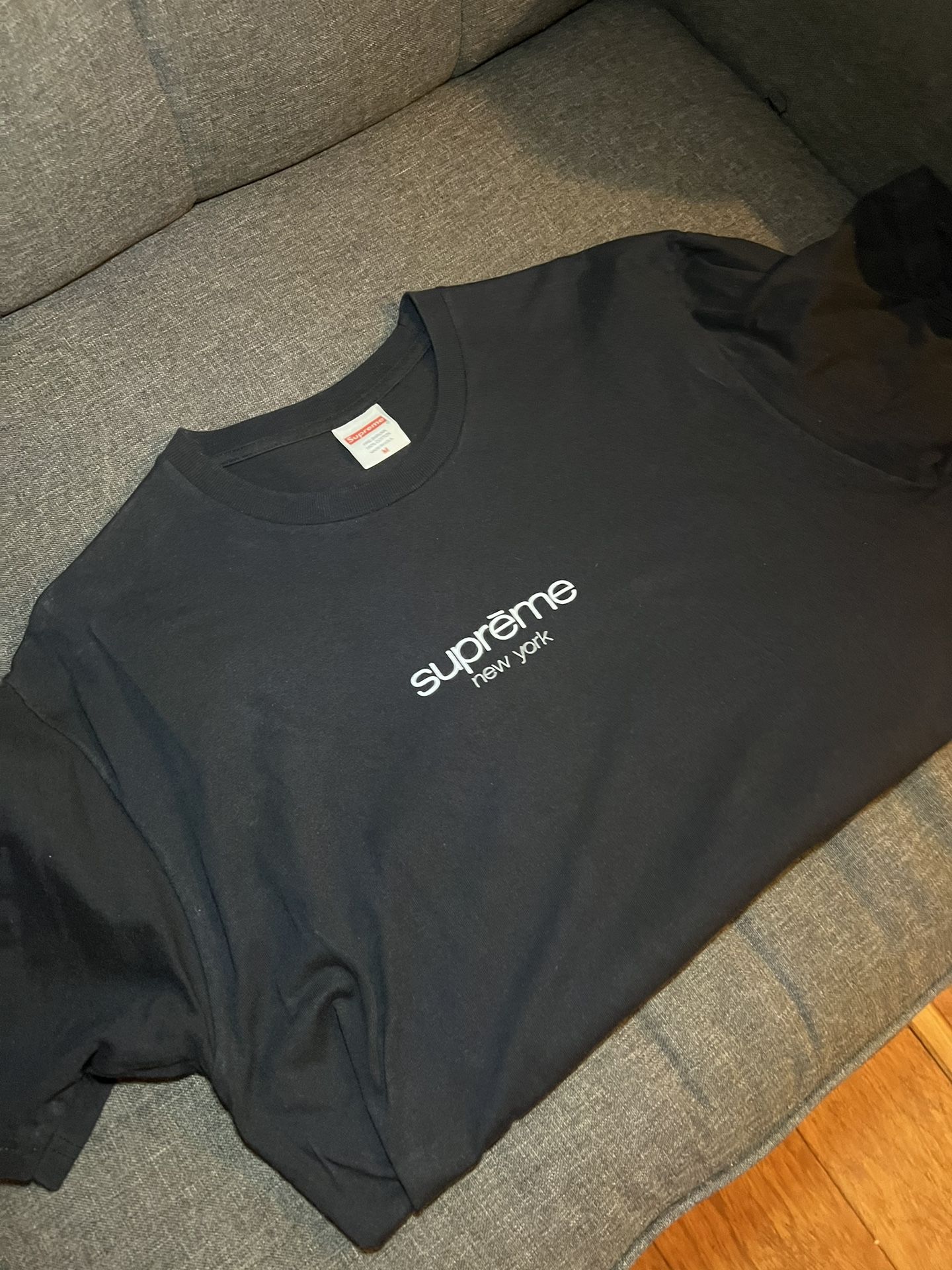 Supreme “Classic Logo” Tee M