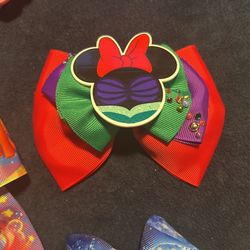Minnie Mouse Hairbpw