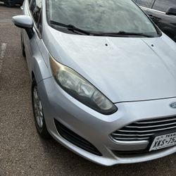 2014 Ford Fiesta
