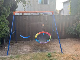 Swing set