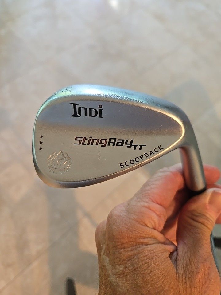 Men's RH Indi StingRay Wedge