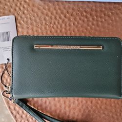 New Evergreen Steve Madden Wallet
