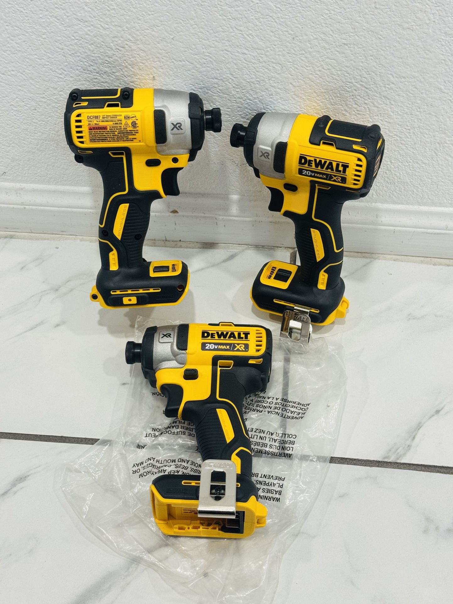 Dewalt DCF887 20v Max XR 1/4” Cordless Brushless 3-Speed Impact Drill