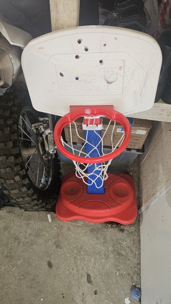 Basketball Hoop